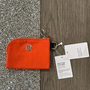 Lululemon Test of Time Card Holder‎ Autumn Red NWT UNISEX